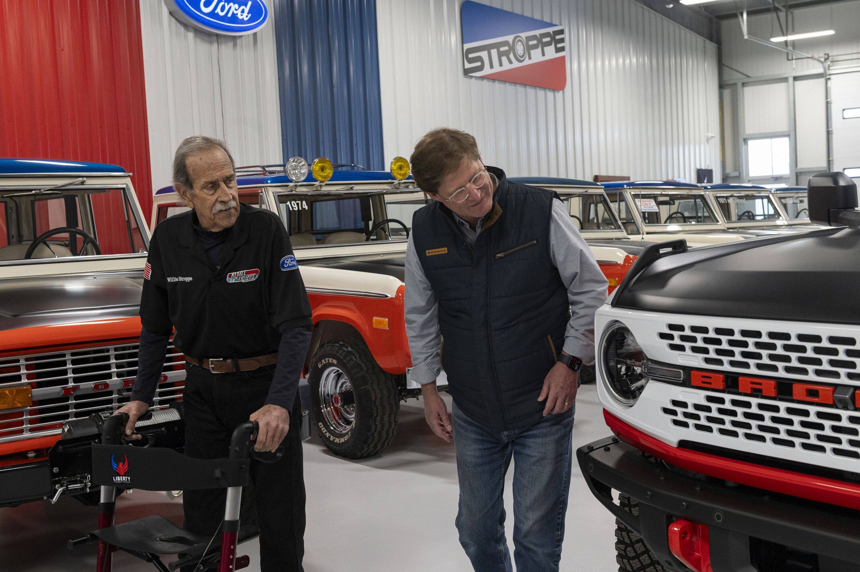 Ford Bronco 2025 Bronco Stroppe Special Edition Debuts in January 2025 Honoring the Original Baja Bronco! 5-ford-bronco-stroppe-special-edition_01-4096x2725