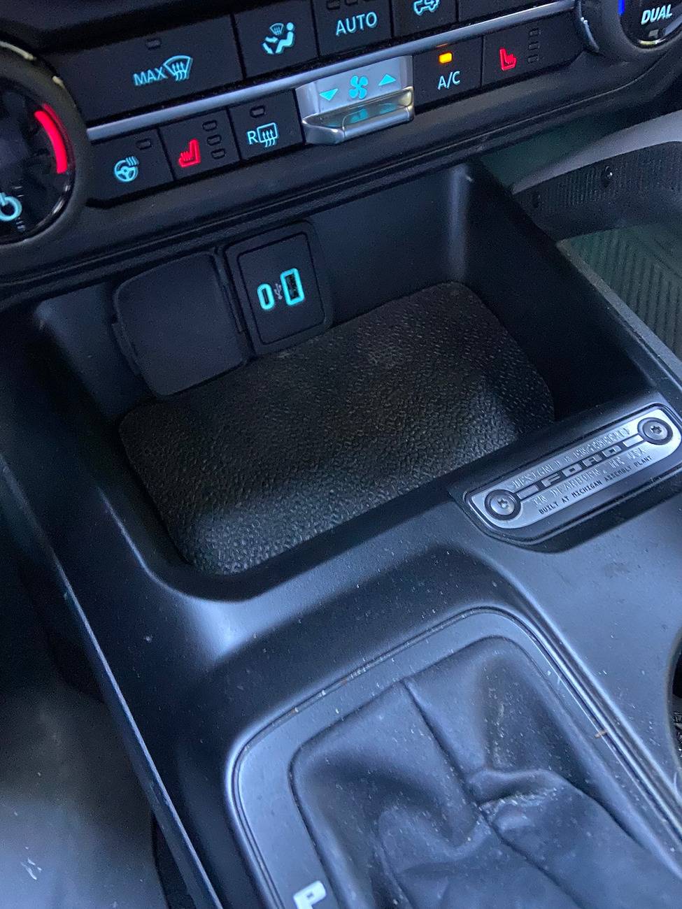 Ford Bronco Disabling the wireless charging pad with insulator Pad 3