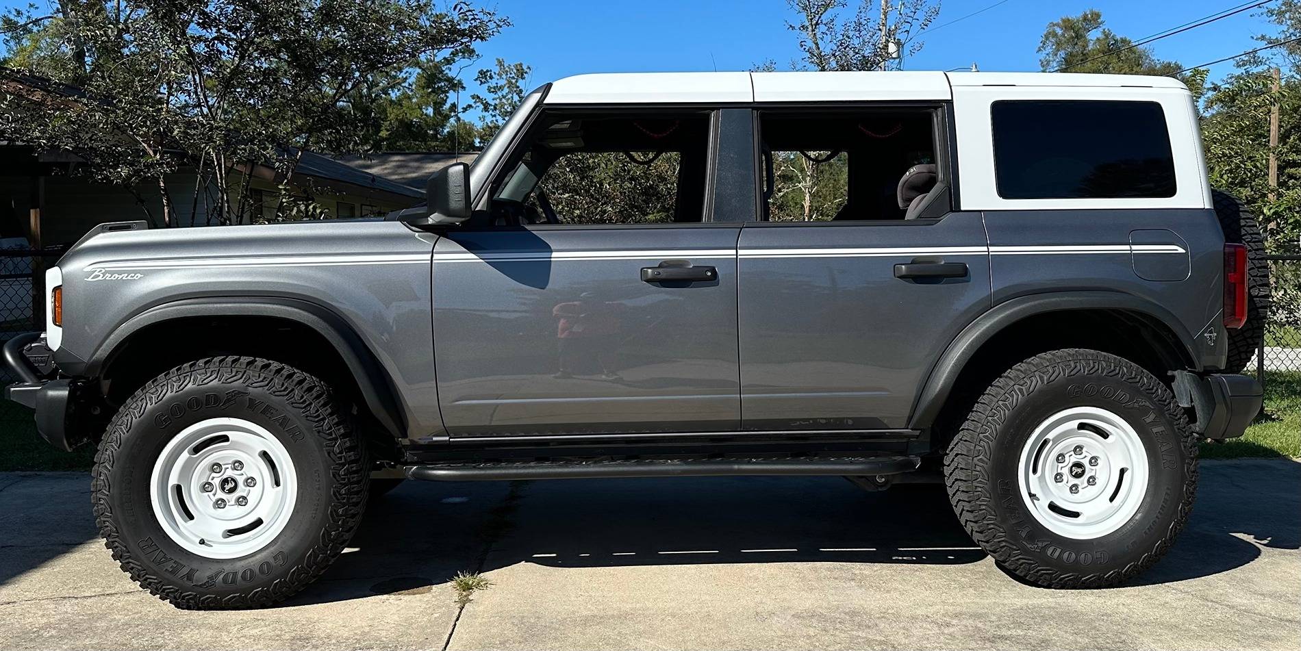 Ford Bronco Heritage Build IMG_0809