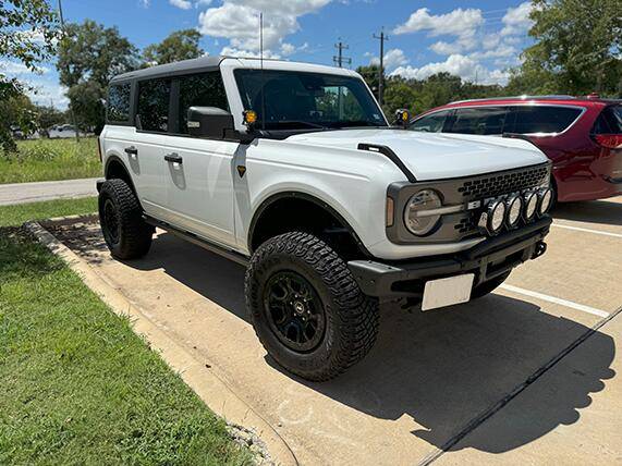 Ford Bronco Bronze wheels for white BD 20240828_190327182_iOS
