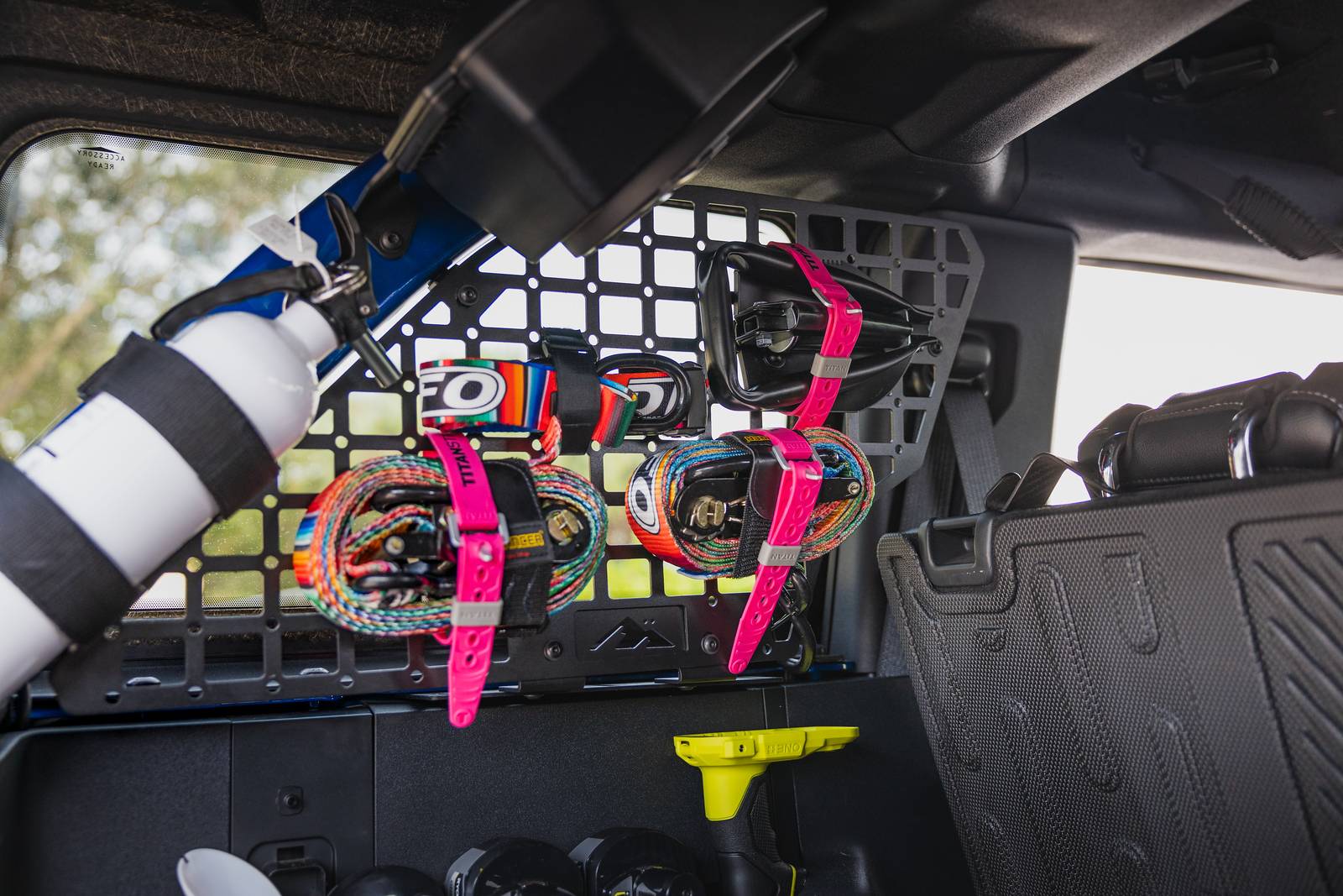 Ford Bronco Review & Showoff: Mountains2Metal Roll Bar Molle, Tailgate Reinforcement & Control Arm Skids i-pMhs8S3-X3