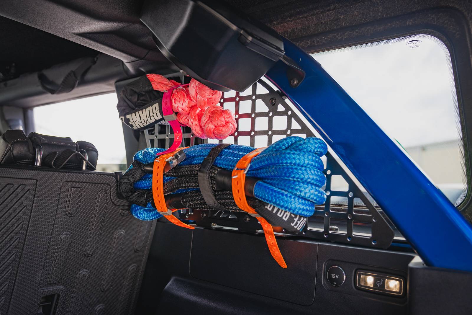Ford Bronco Review & Showoff: Mountains2Metal Roll Bar Molle, Tailgate Reinforcement & Control Arm Skids i-46dbRPC-X3