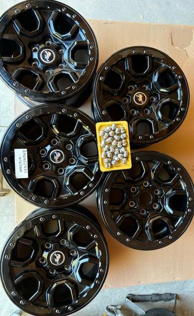 Ford Bronco Sasquatch beadlock ready gloss black wheels(5) $650 IMG_3906