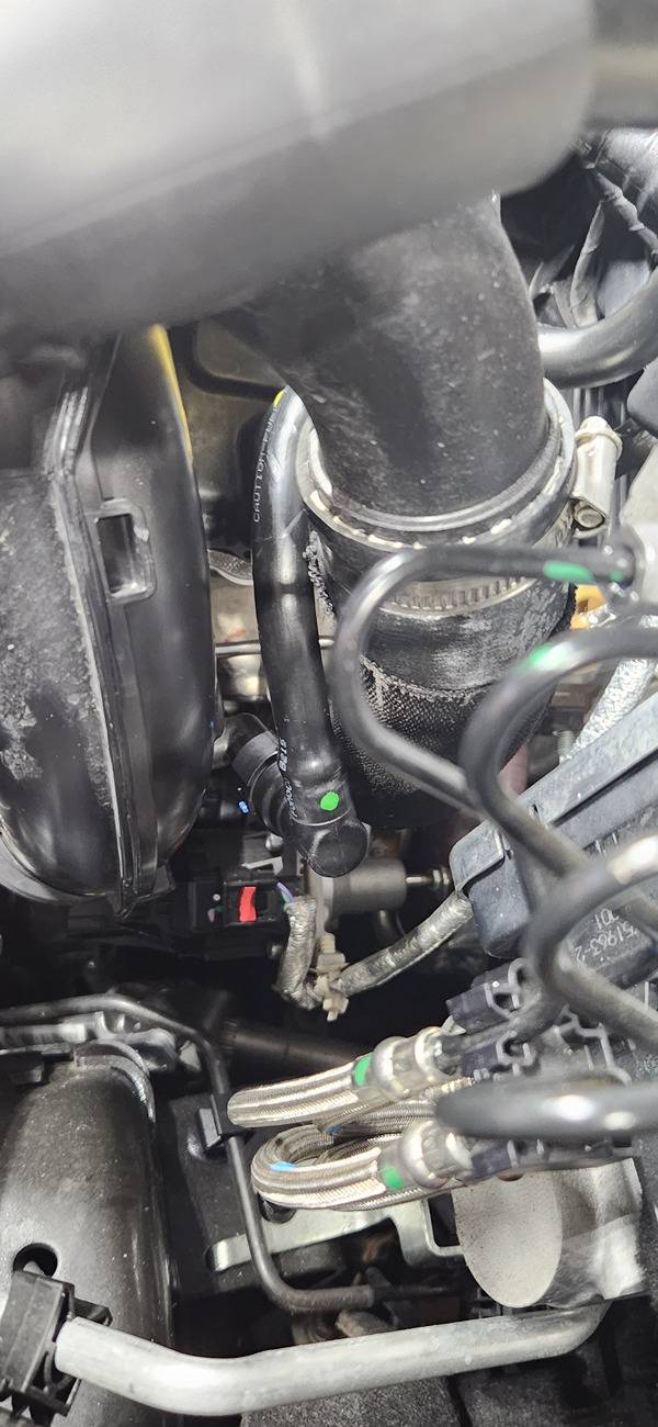 Ford Bronco Ford Bronco Raptor Air Oil Separator 20241016_184115