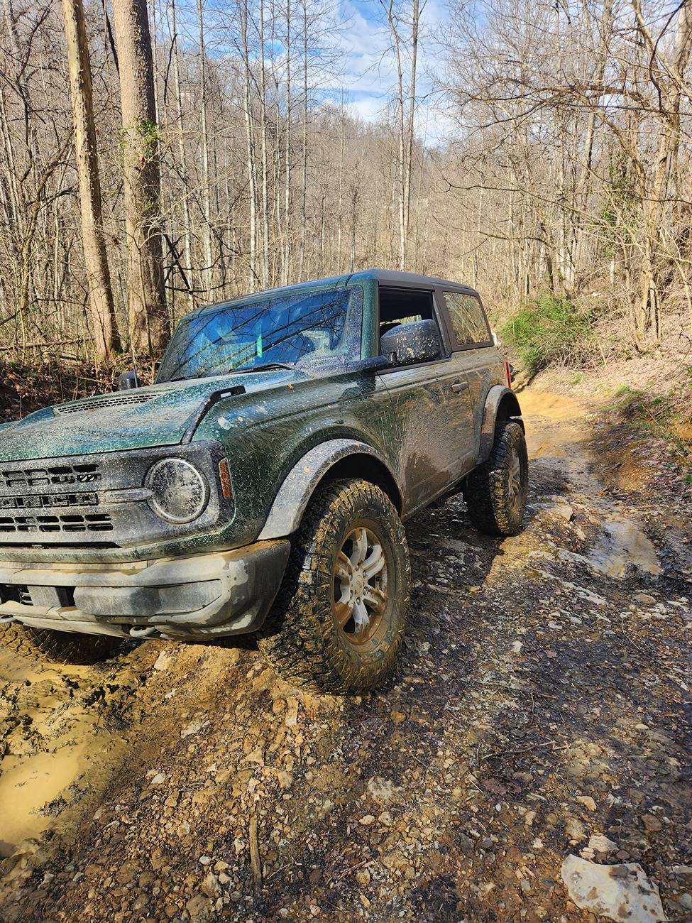 Ford Bronco The cheap Base Bronco build on 37's 1000000573