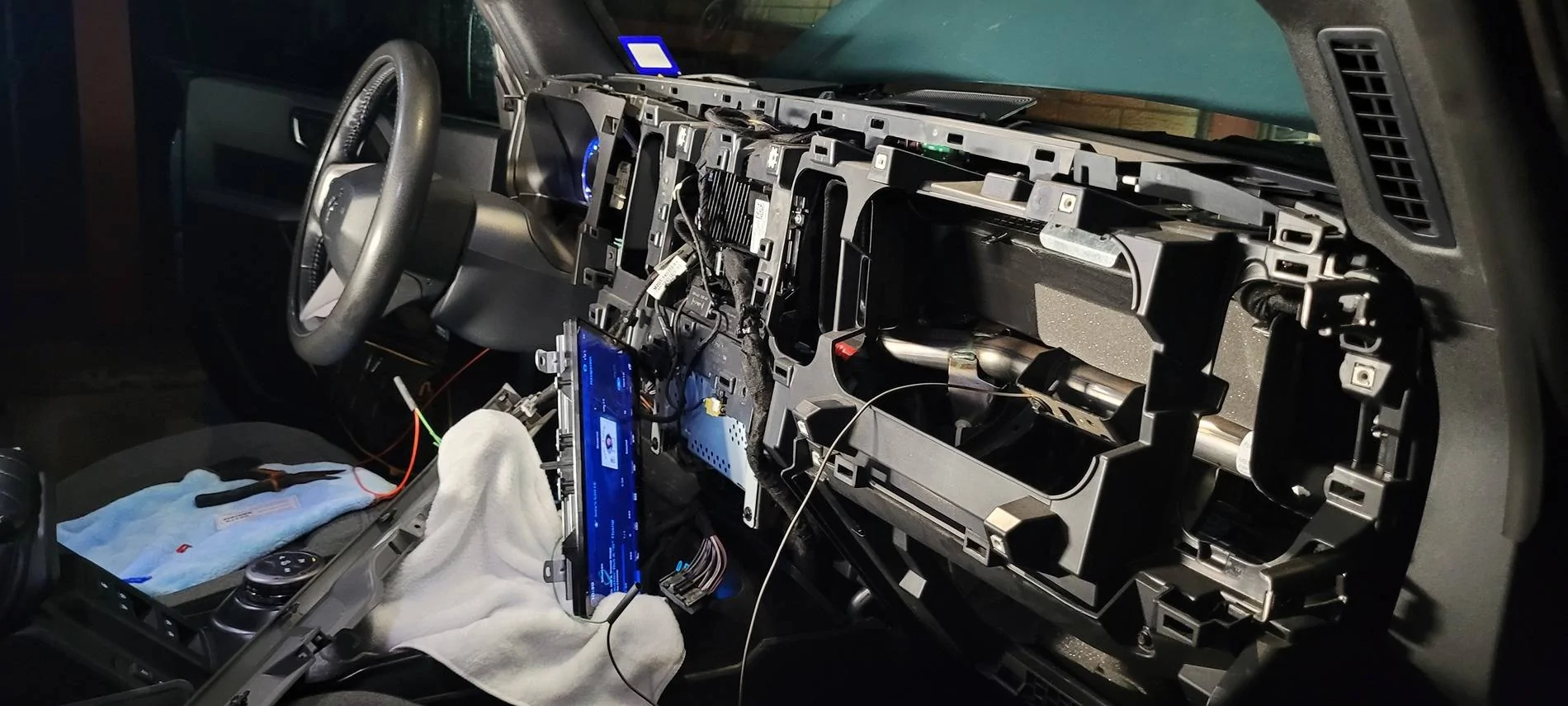 Ford Bronco 8" to 12" display swap? 20240517_223940