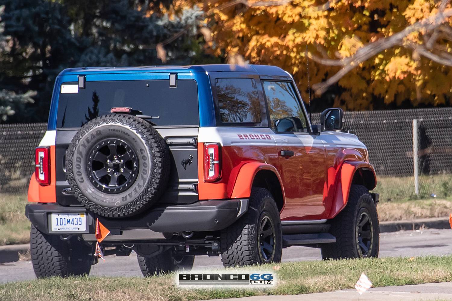 Ford Bronco Stroppe Edition Bronco Spied in First Real-Life Look 📸 stroppe-2025-bronco-spied-real-life-look-7