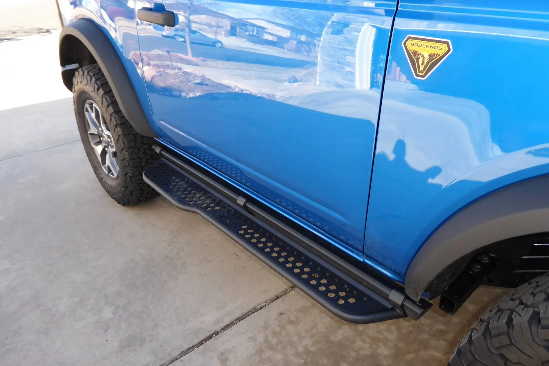 Ford Bronco DO NOT ORDER FROM ARCHETYPE RACING P1030332