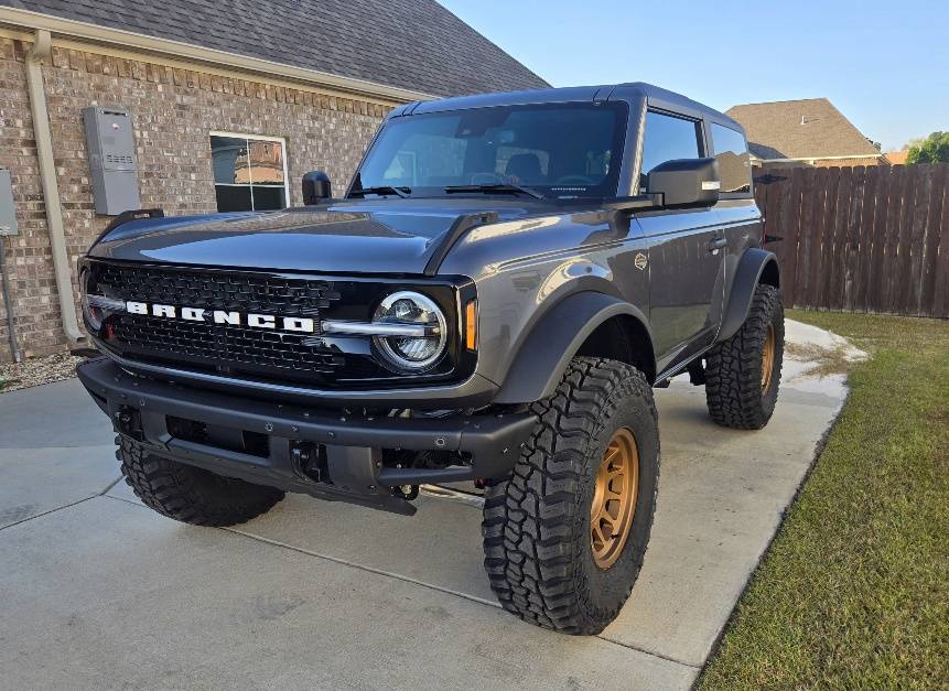 Ford Bronco JKS Max Tire Kit? FLS1 24WT