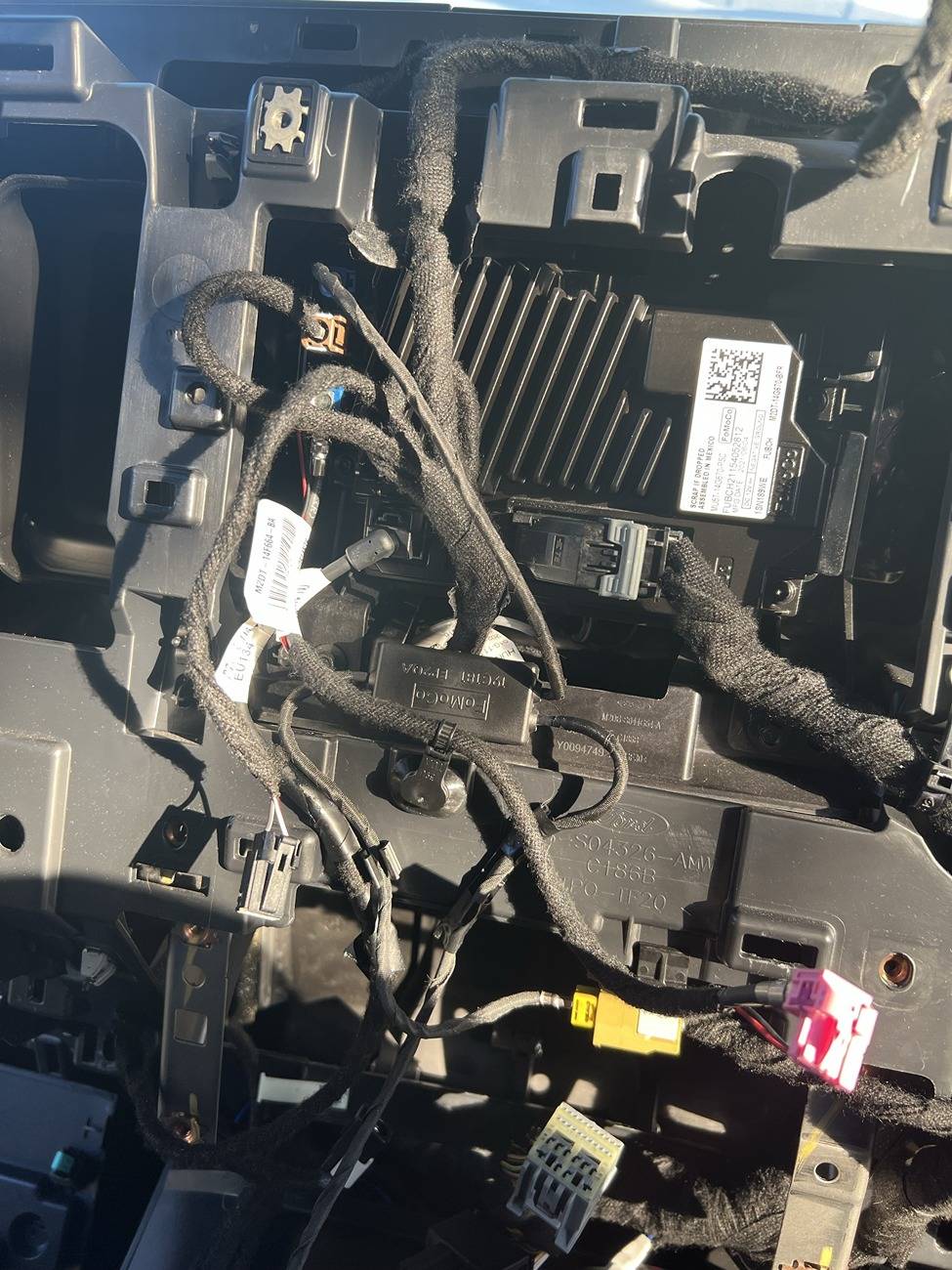 Ford Bronco Sirius "Antenna Problem" - Need Help Image (1)