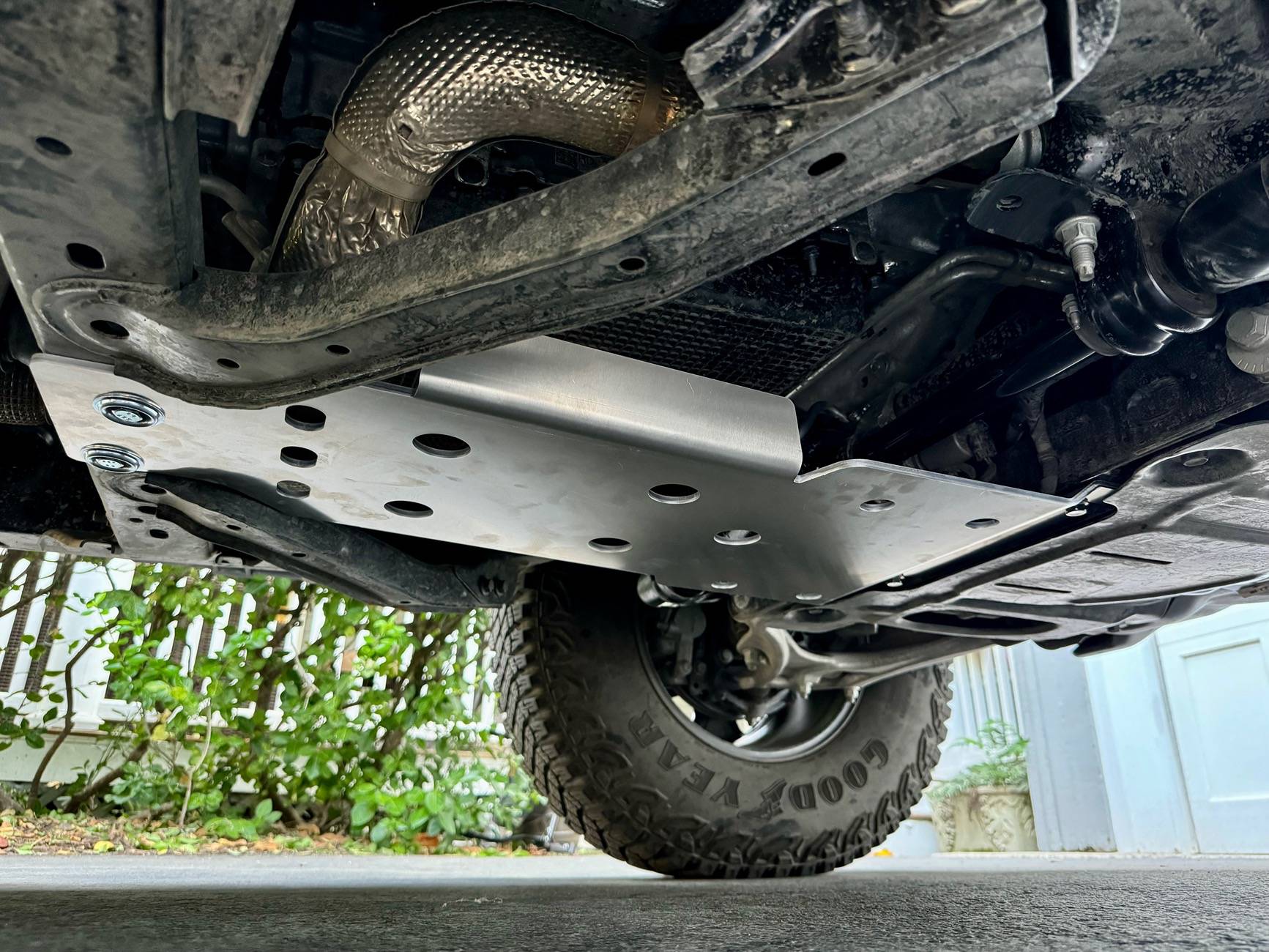 Ford Bronco ASFIR Transmission Skid installed IMG_8282