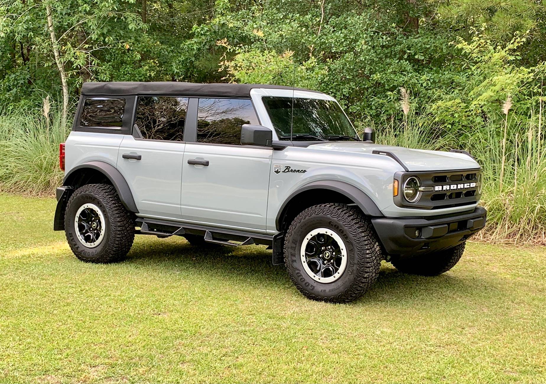 Ford Bronco CACTUS GRAY Bronco Club IMG_4893