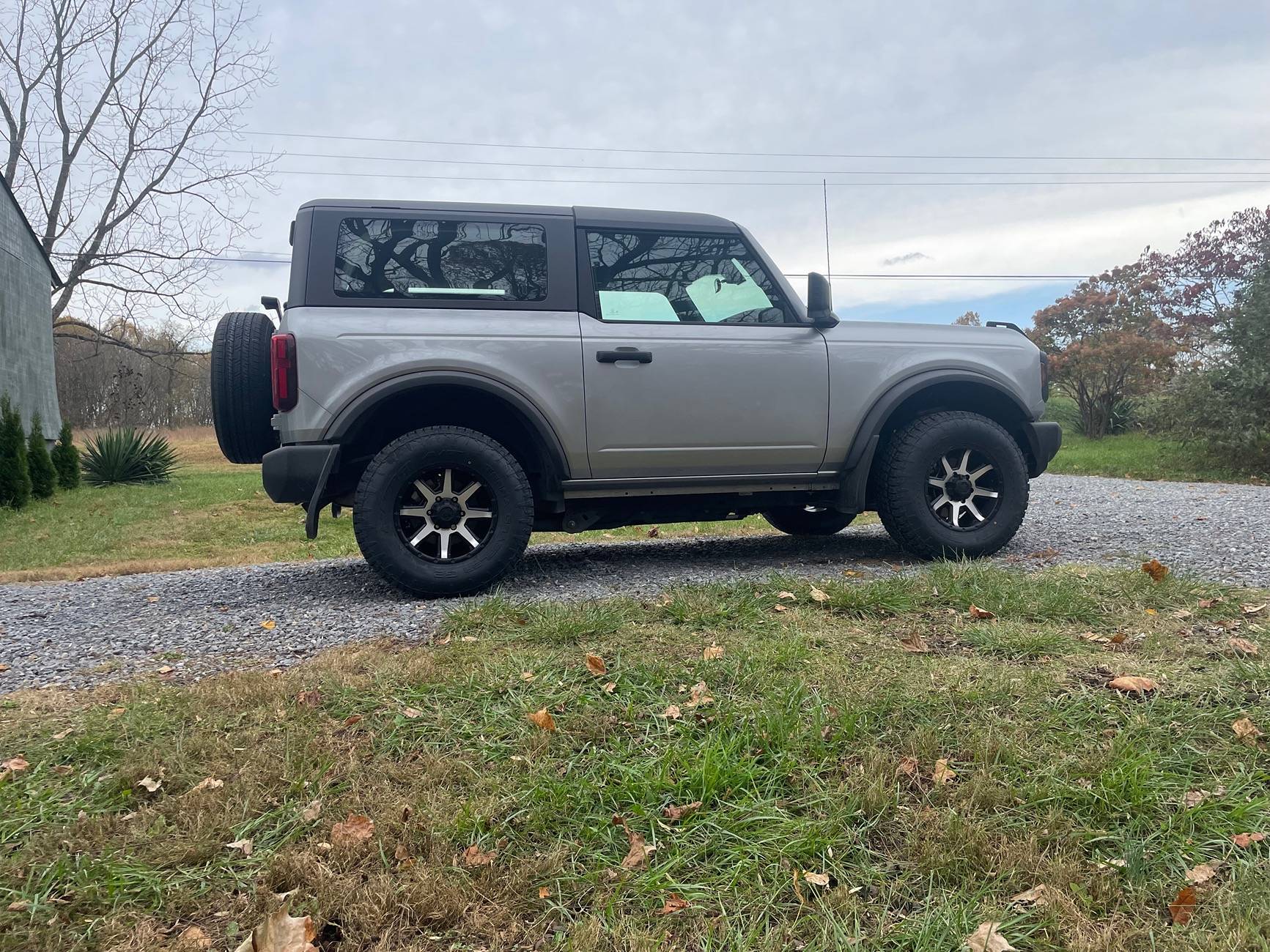 Ford Bronco Iconic Silver 2 door New Wheels IMG_2619