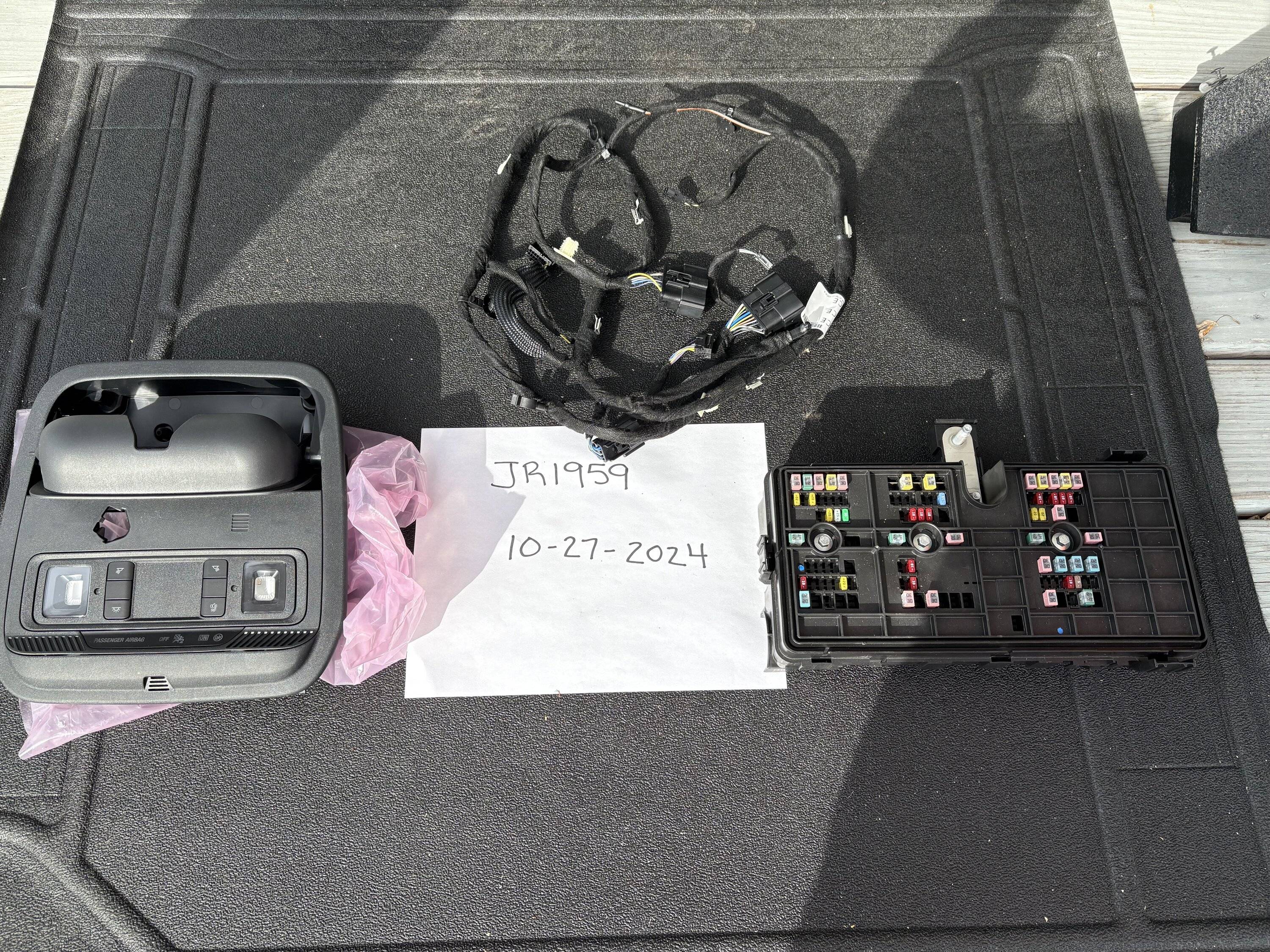 Ford Bronco Factory Parts for non Aux switch items IMG_0103