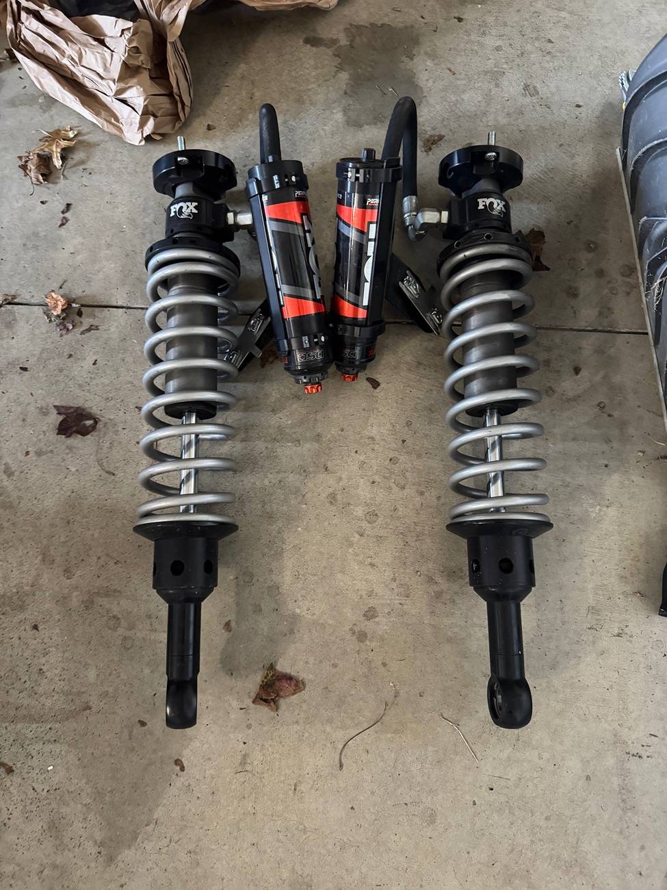 Ford Bronco Fox 2.5 performance elite coilovers IMG_3581