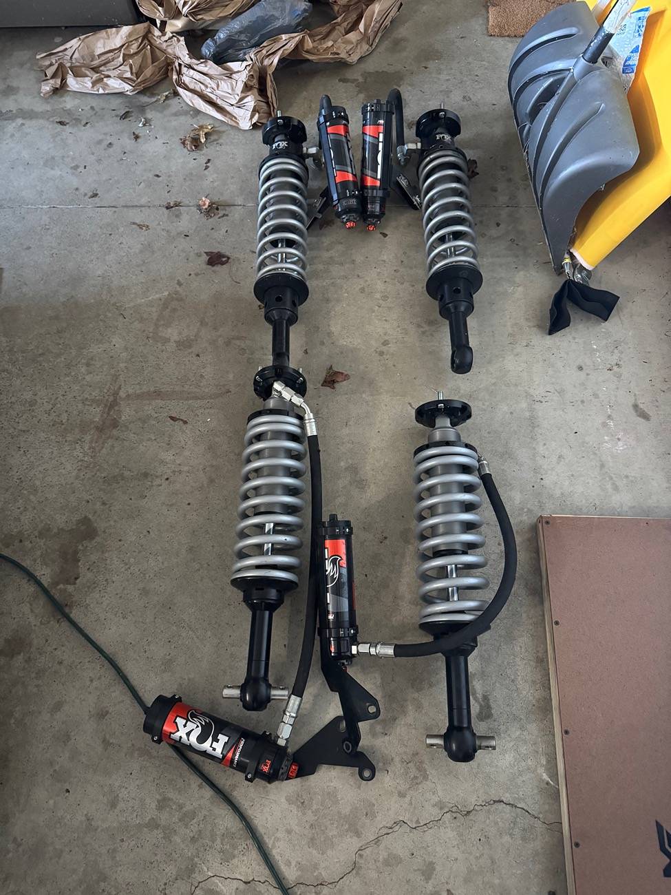 Ford Bronco Fox 2.5 performance elite coilovers IMG_3582