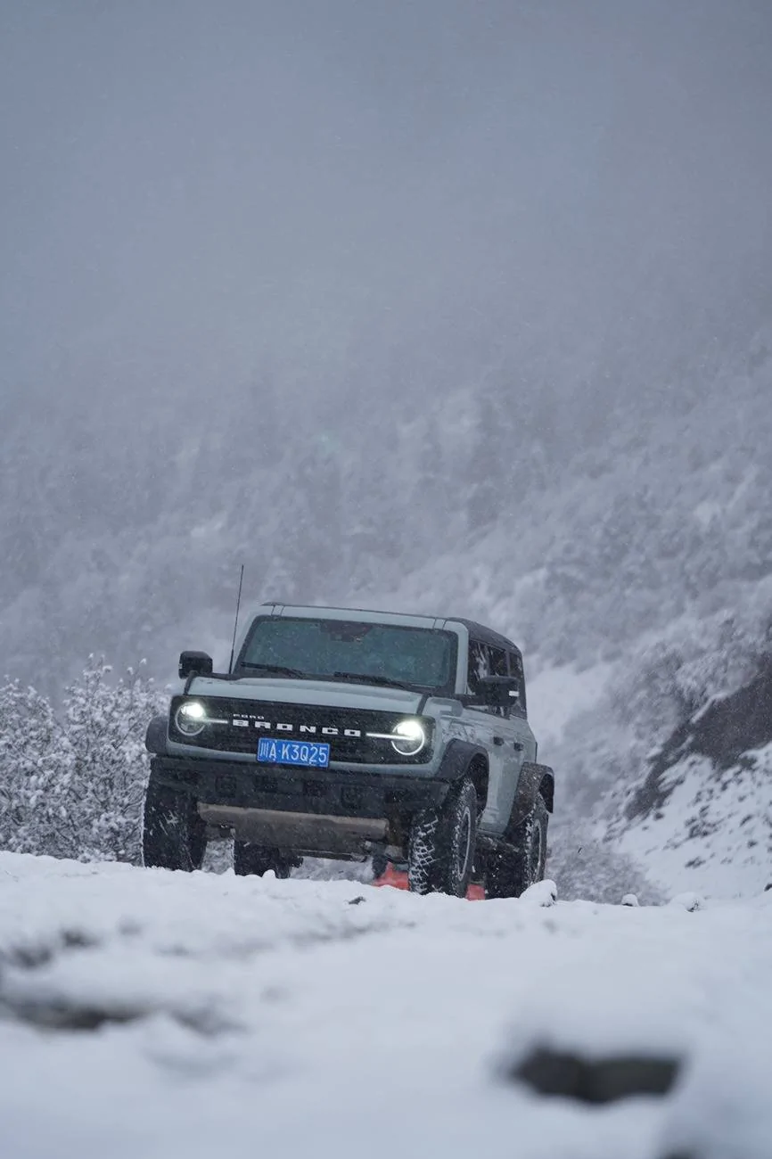 Ford Bronco Bronco@China - Travel to the most beautiful season in western Sichuan d42629b2f9f28830627d4b2bf10ee2d3