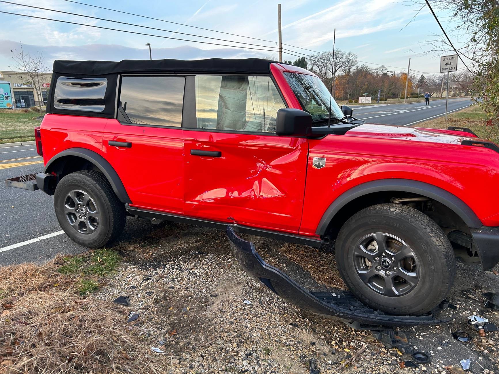 Ford Bronco Totaled? IMG_0355