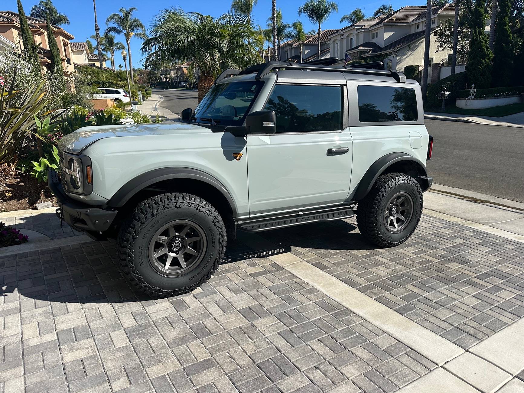 Ford Bronco Charcoal wheels match MIC top IMG_5064