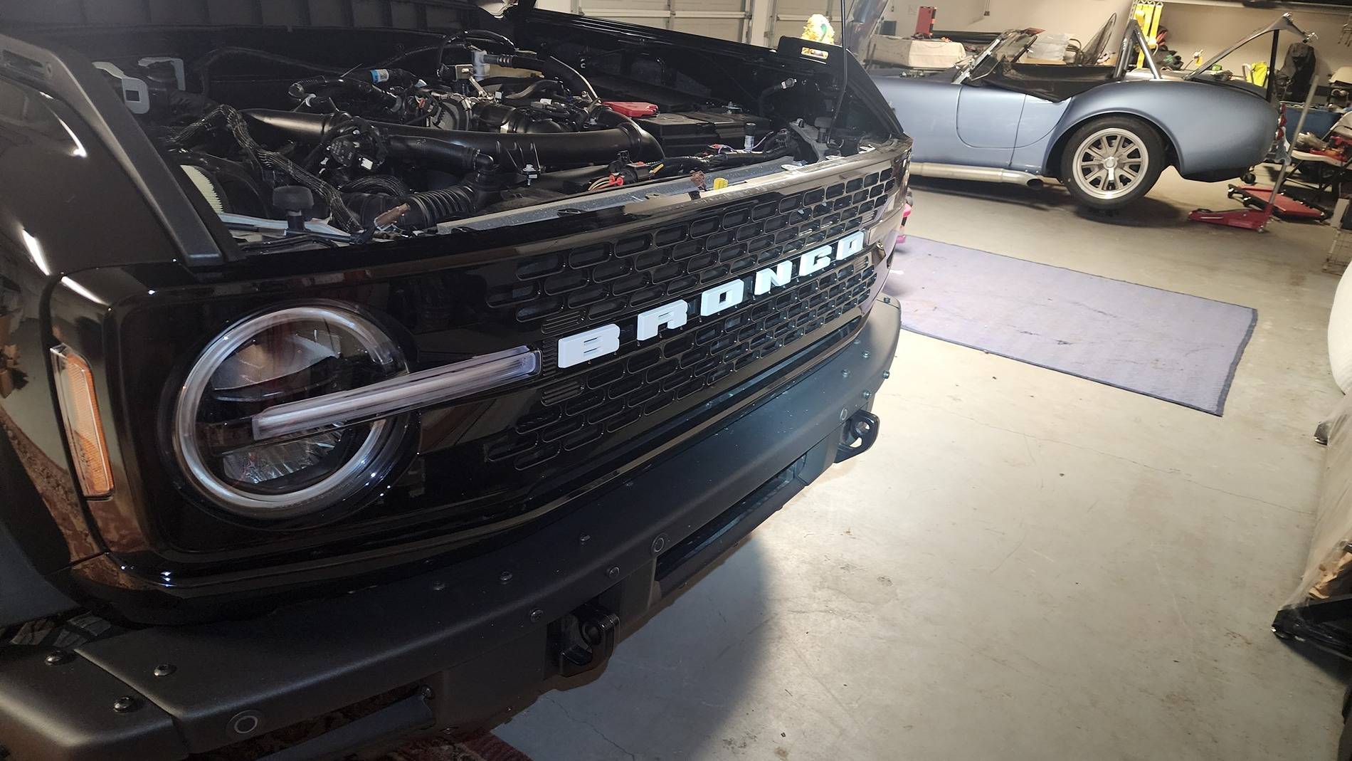 Ford Bronco Rough Country High Mount Winch Install Notes 2.5-Grill Reinstalled Without Camera