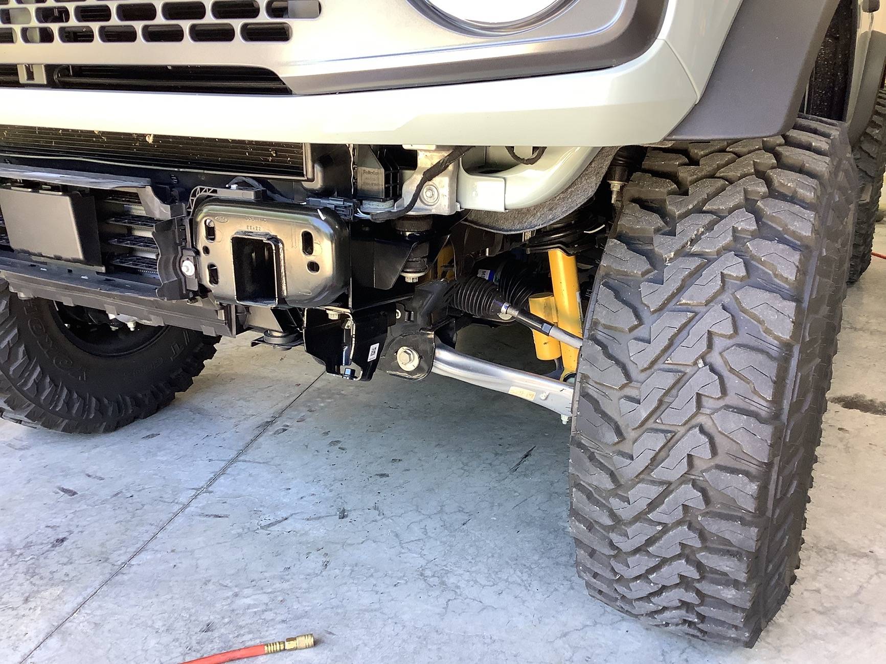 Ford Bronco Crash bar 83FB5B53-51AC-4456-BF13-AFFBDFCEA143