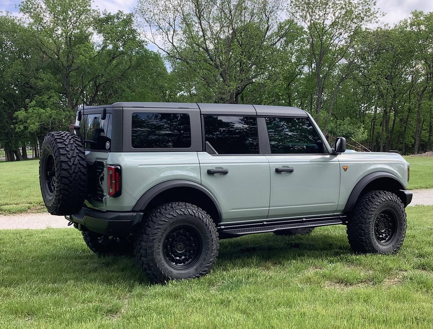 Ford Bronco Are Black Rhino Wheels Good Quality? D3A8EEC1-C851-48DE-95B5-CE97B5FDCD15