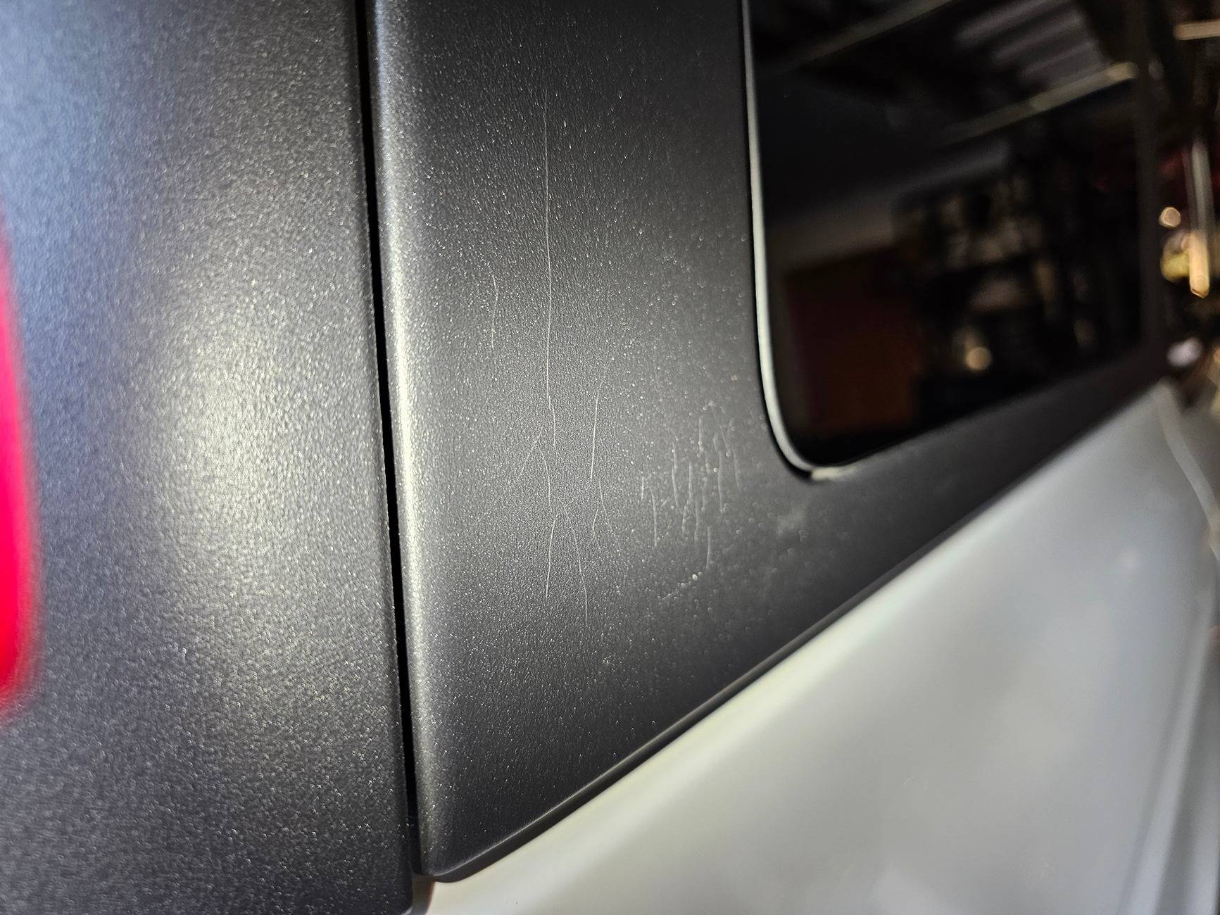 Ford Bronco Hardtop cracks?  Something else? 20241026_165713