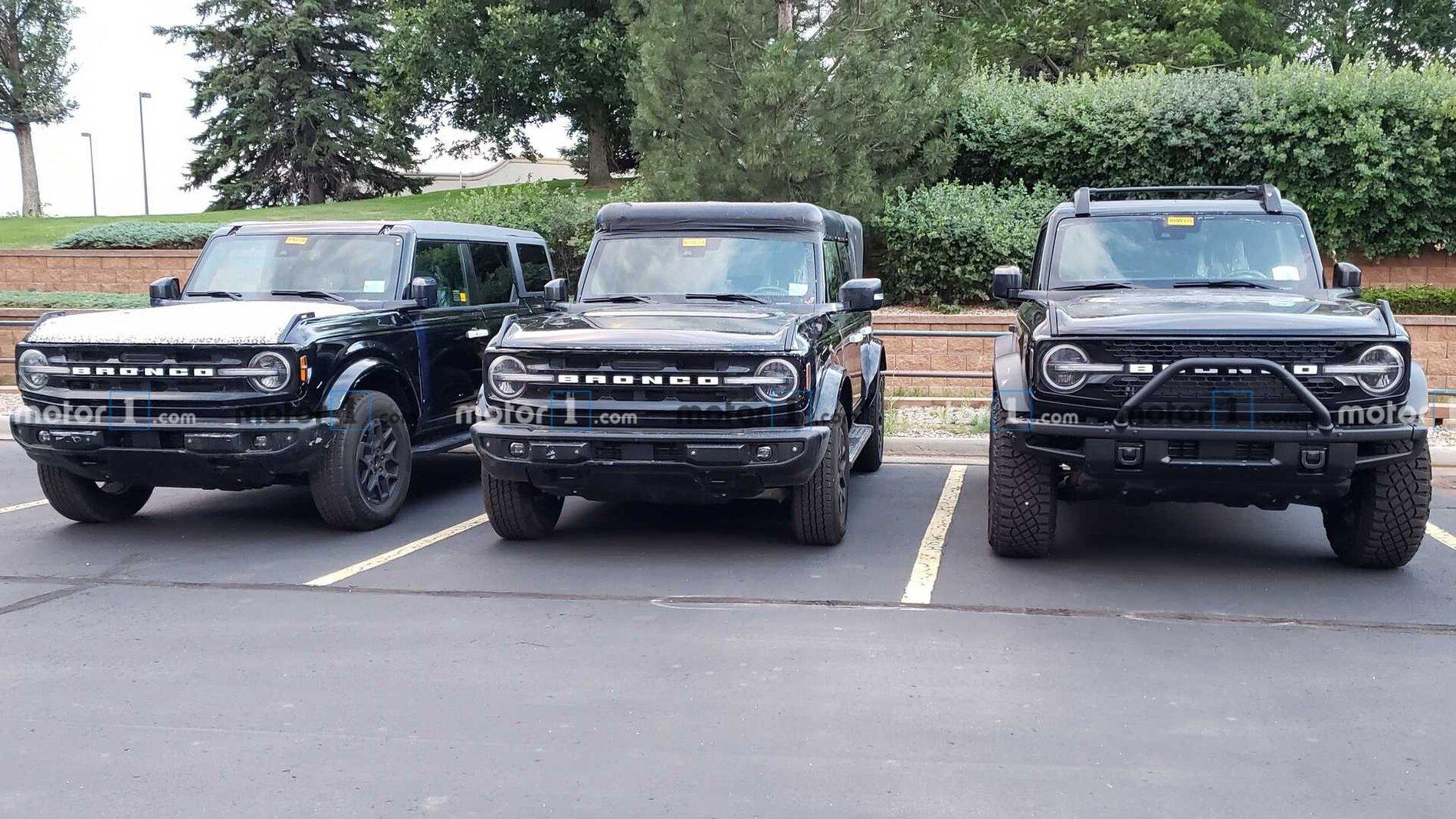 Ford Bronco 2 Door Sasquatch Picture Thread (no CGI) ford-bronco-sasquatch-comparison-2-
