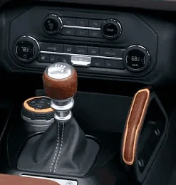 Ford Bronco Interior options are ruining my decision 1607540267811