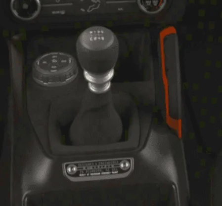 Ford Bronco Interior options are ruining my decision 1607540284892