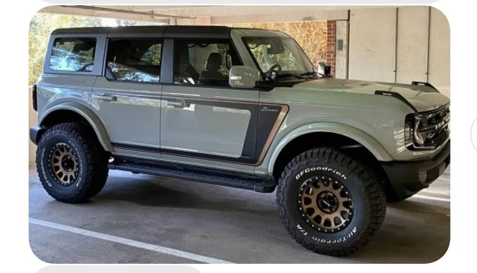 Ford Bronco Bronze wheels for white BD IMG_5586