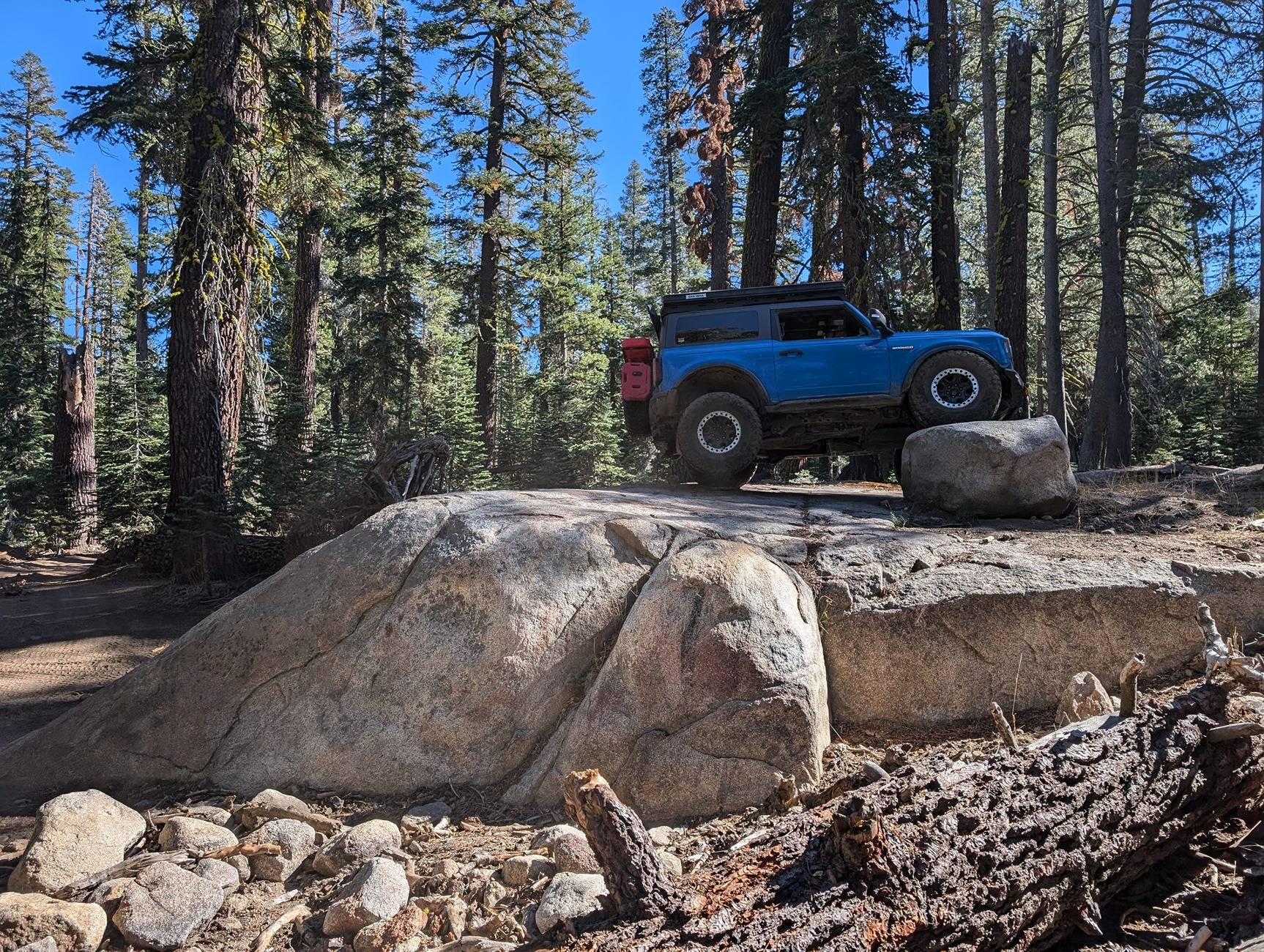 Ford Bronco 17 days, 3258 miles, 6 trails, 13 mpg, 102 hours seat time, 1 big crunch PXL_20241013_173737220.MP