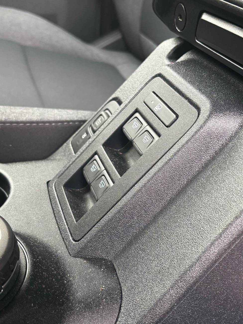 Ford Bronco Window Switches - Should they be Switched IMG_0481