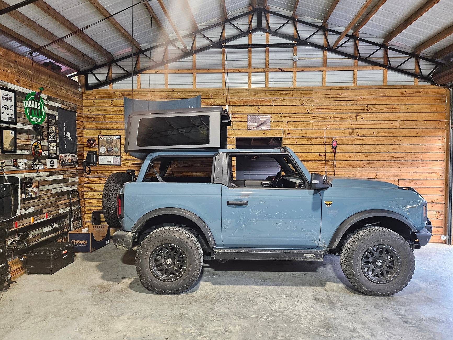 Ford Bronco Lange Hoist customized for Bronco 2 door hard top 20241031_162936