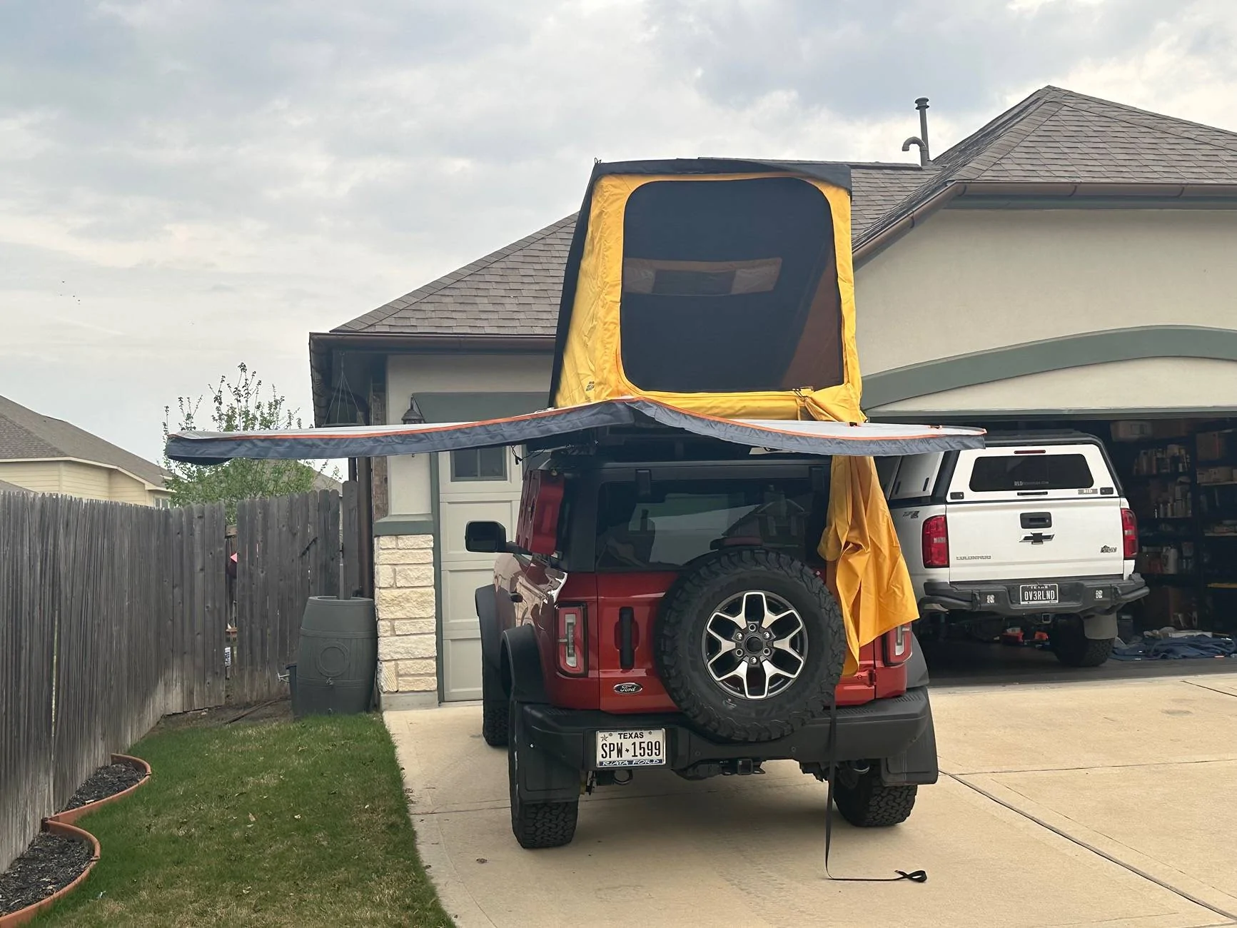 Ford Bronco Bronco Awning Showdown! ⛺️ What Are Running And Why Do You Think Yours Is The Best? IMG_0992