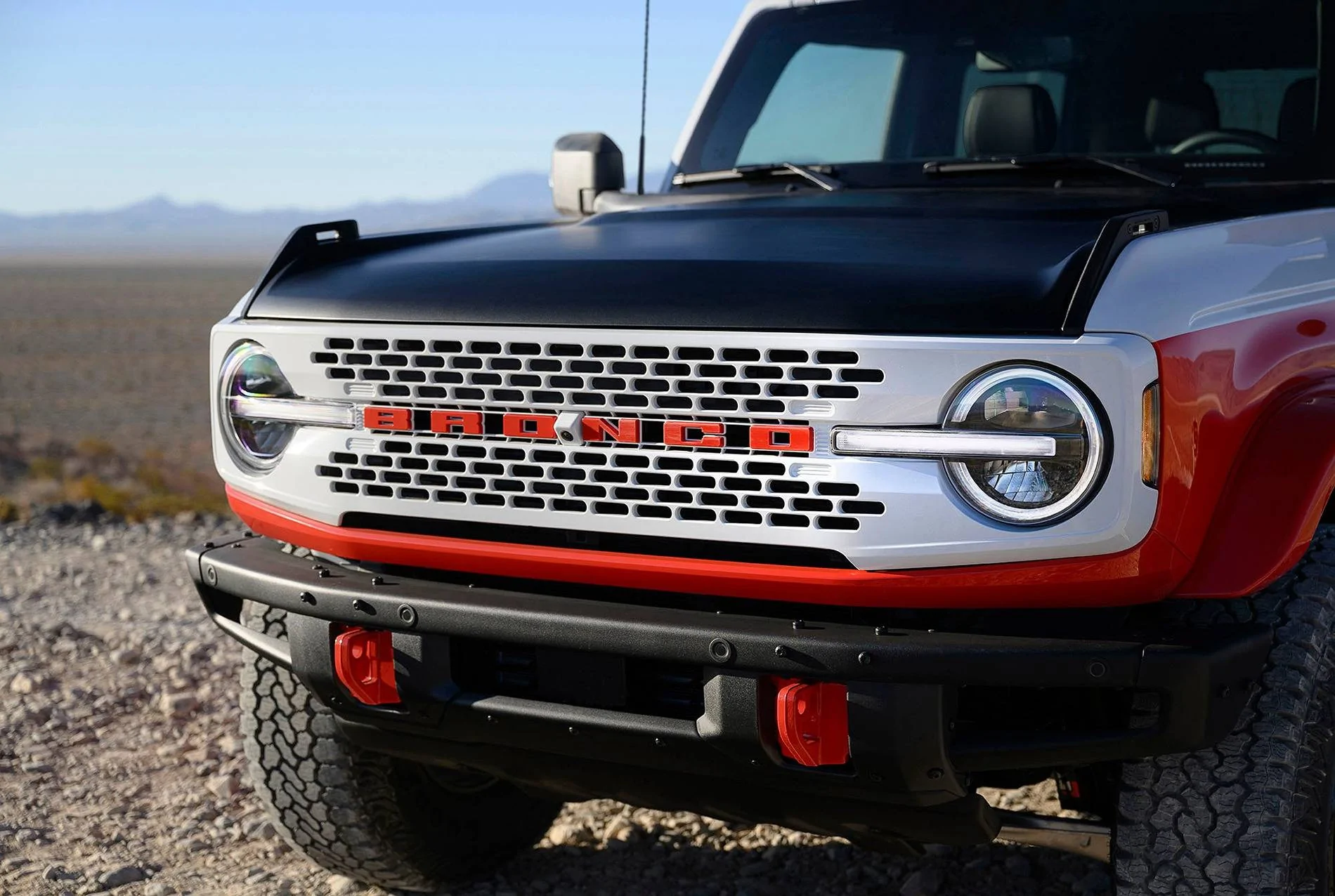 Ford Bronco New OEM SAS Tire? 2025-Bronco-Stroppe-Special-Edition_18