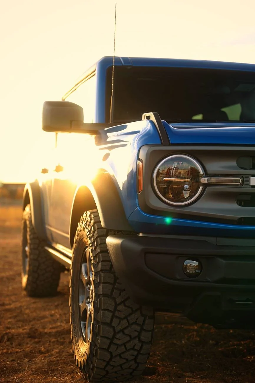 Ford Bronco VELOCITY BLUE Bronco Club IMG_4883