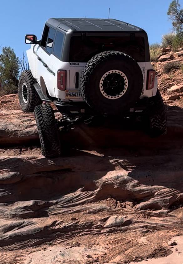 Ford Bronco 12k Winch Comparison: Pull Strength, Pull Speed, Power Amp Draw View recent photos 2