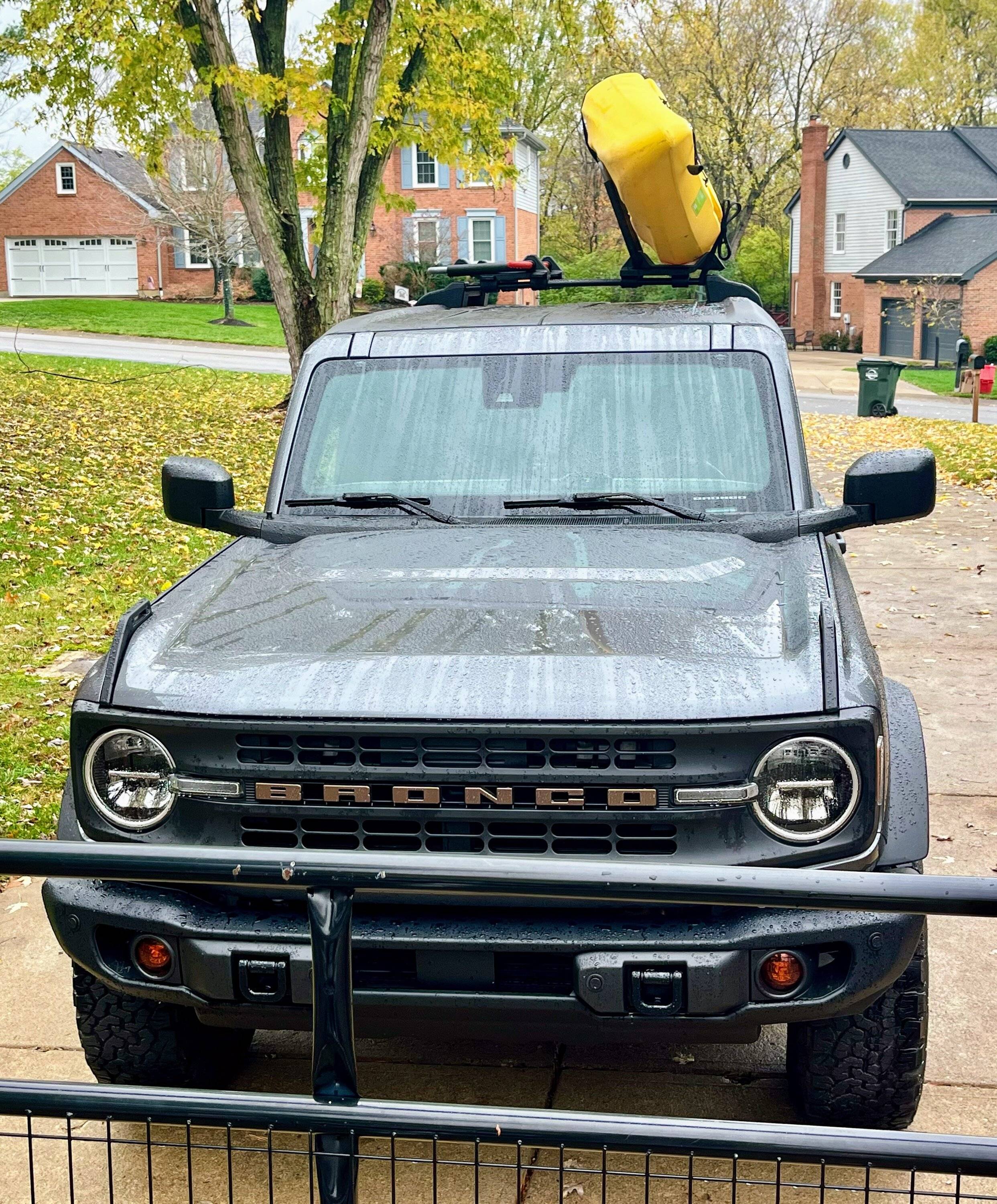 Ford Bronco Kayak Setup with 1/2 Rack (Broaddict) & Yakima JayLow Carriers IMG_0806