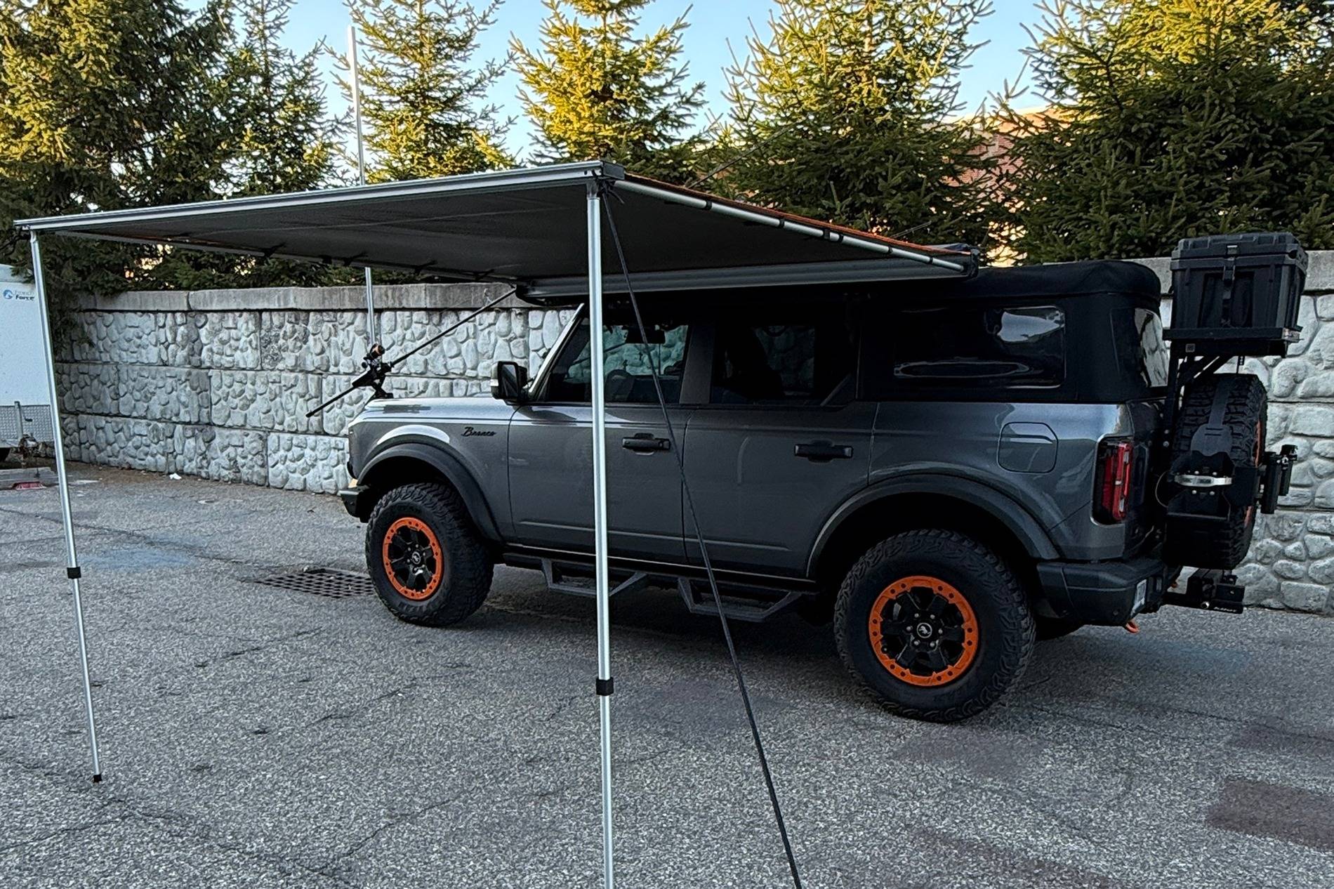 Ford Bronco X-Rack Soft Top Roof Rails for Awnings, Shower Enclosures and More + Still Open Your Top! 2024-11-08 15.40.52