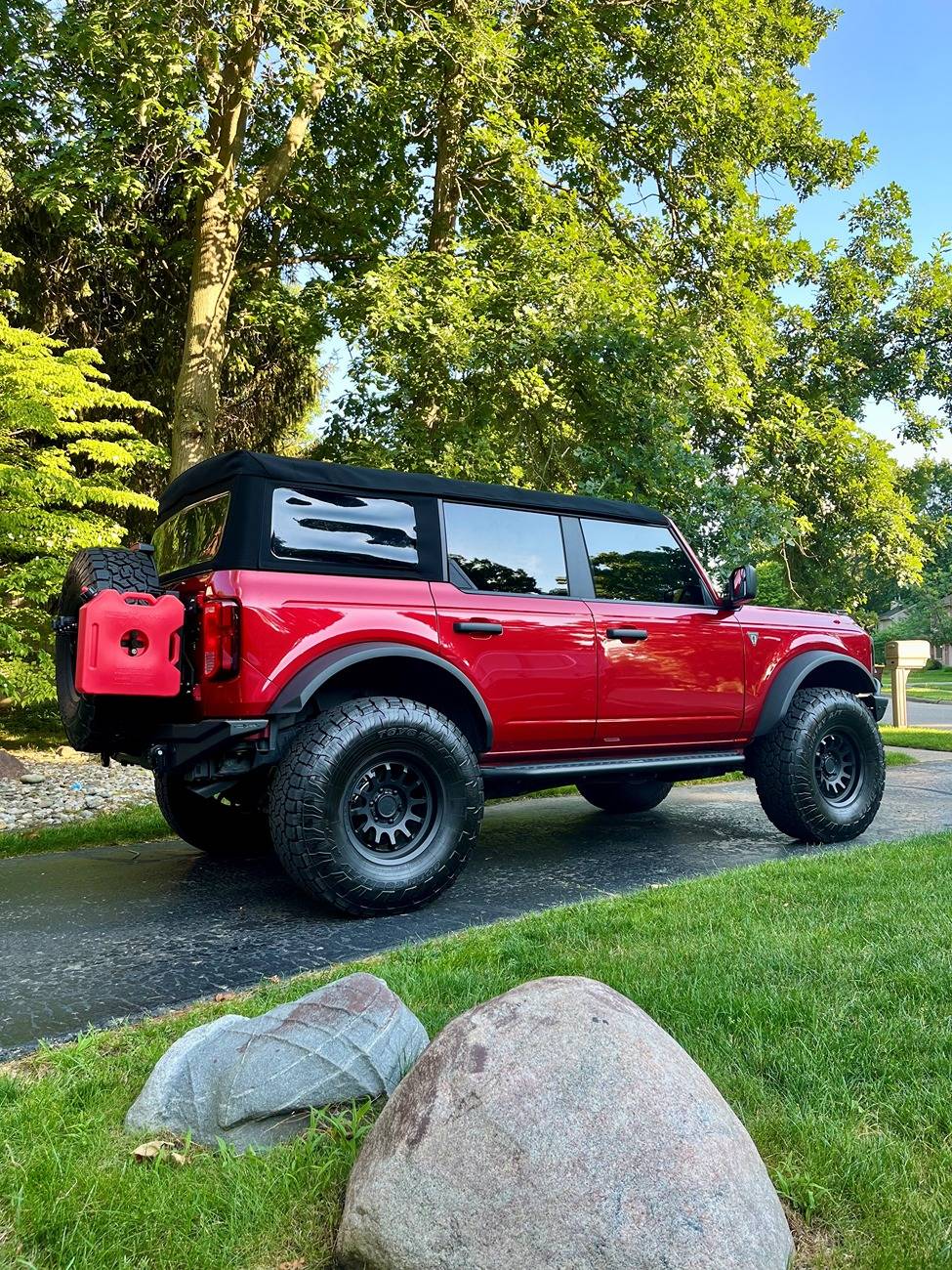 Ford Bronco First Impression & Review : Base Sasquatch 4-door Bronco 98