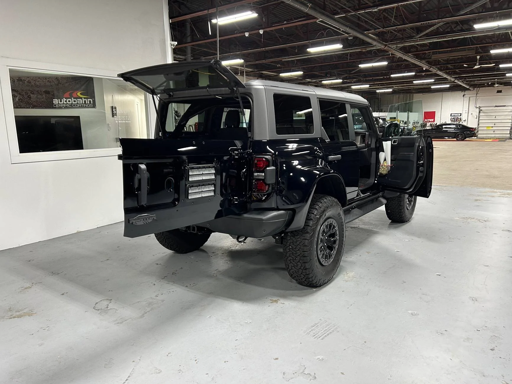 Ford Bronco Black Mamba IMG_2023