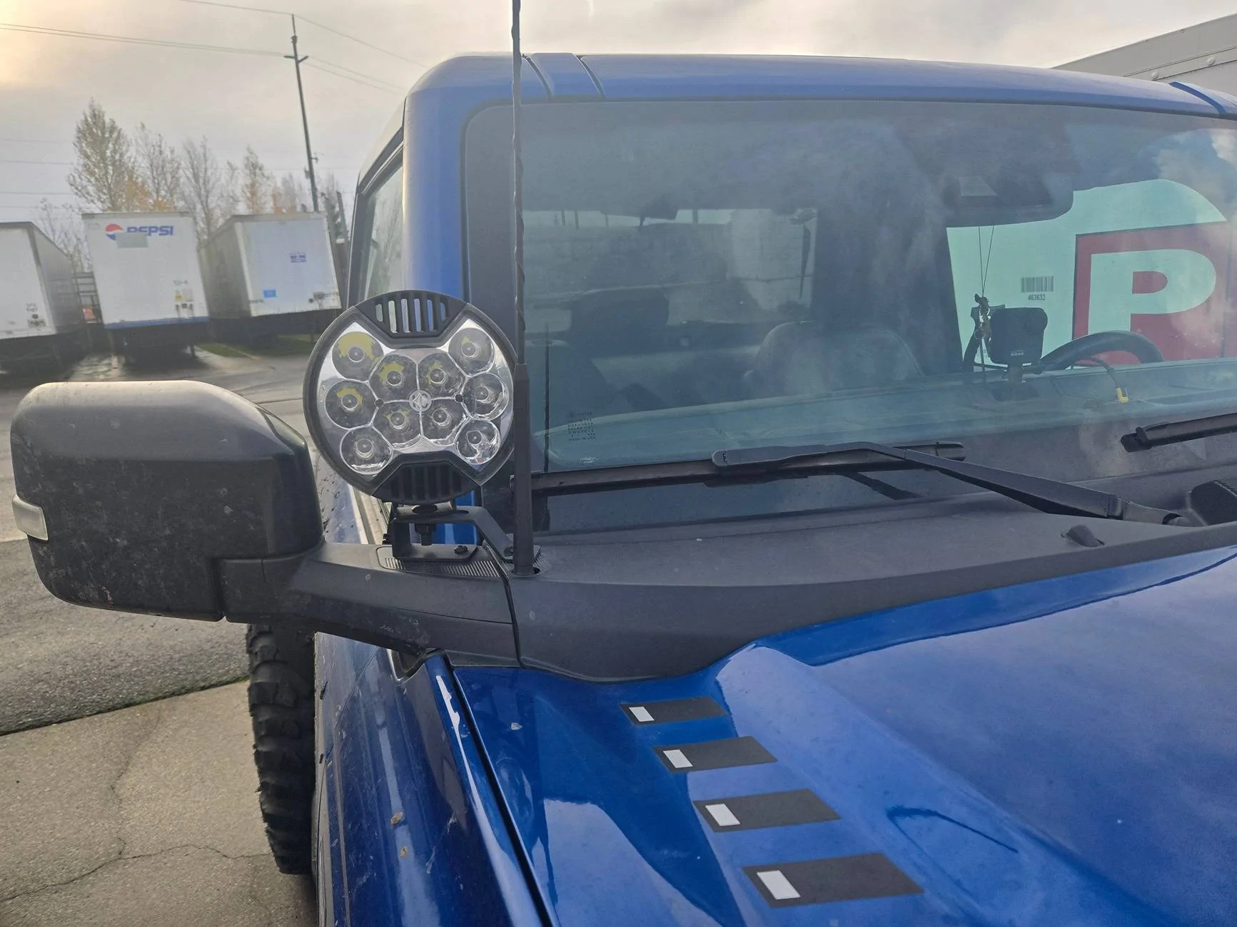 Ford Bronco KC Gravity Pro 6 on A-Pillar 20241123_090054