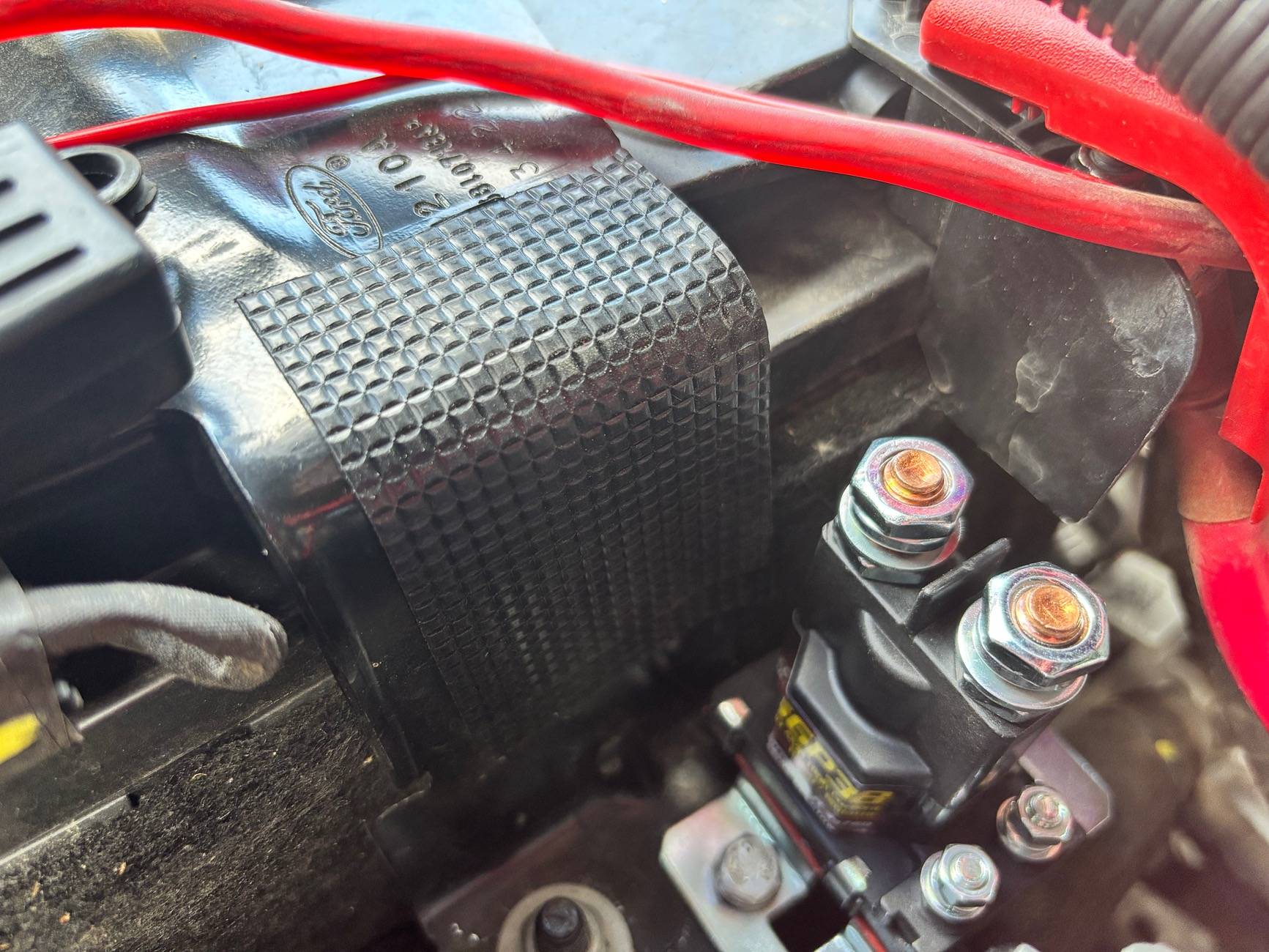 Ford Bronco Help with wiring in quick connectors to run portable compressor IMG_3566