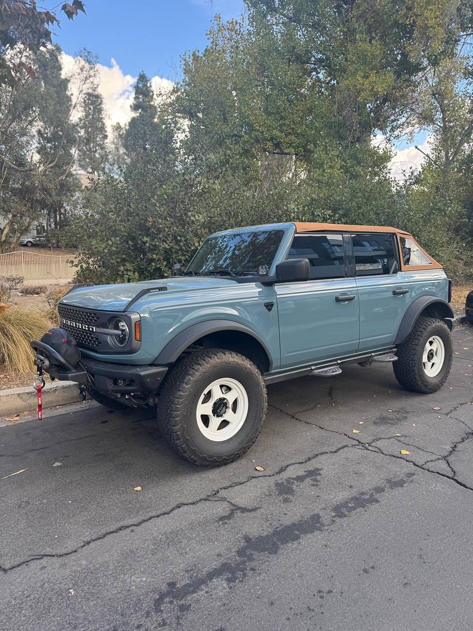 Ford Bronco Havoc Fastback Tan Top! Haven’t decided if I’ll keep it or not. IMG_4853