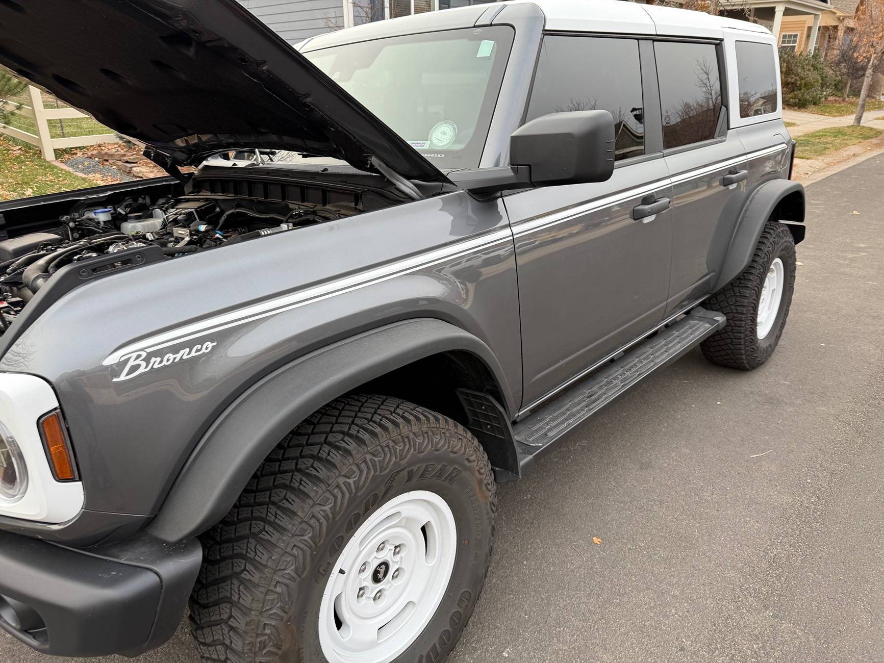 Ford Bronco Bronco battery confusion IMG_0066