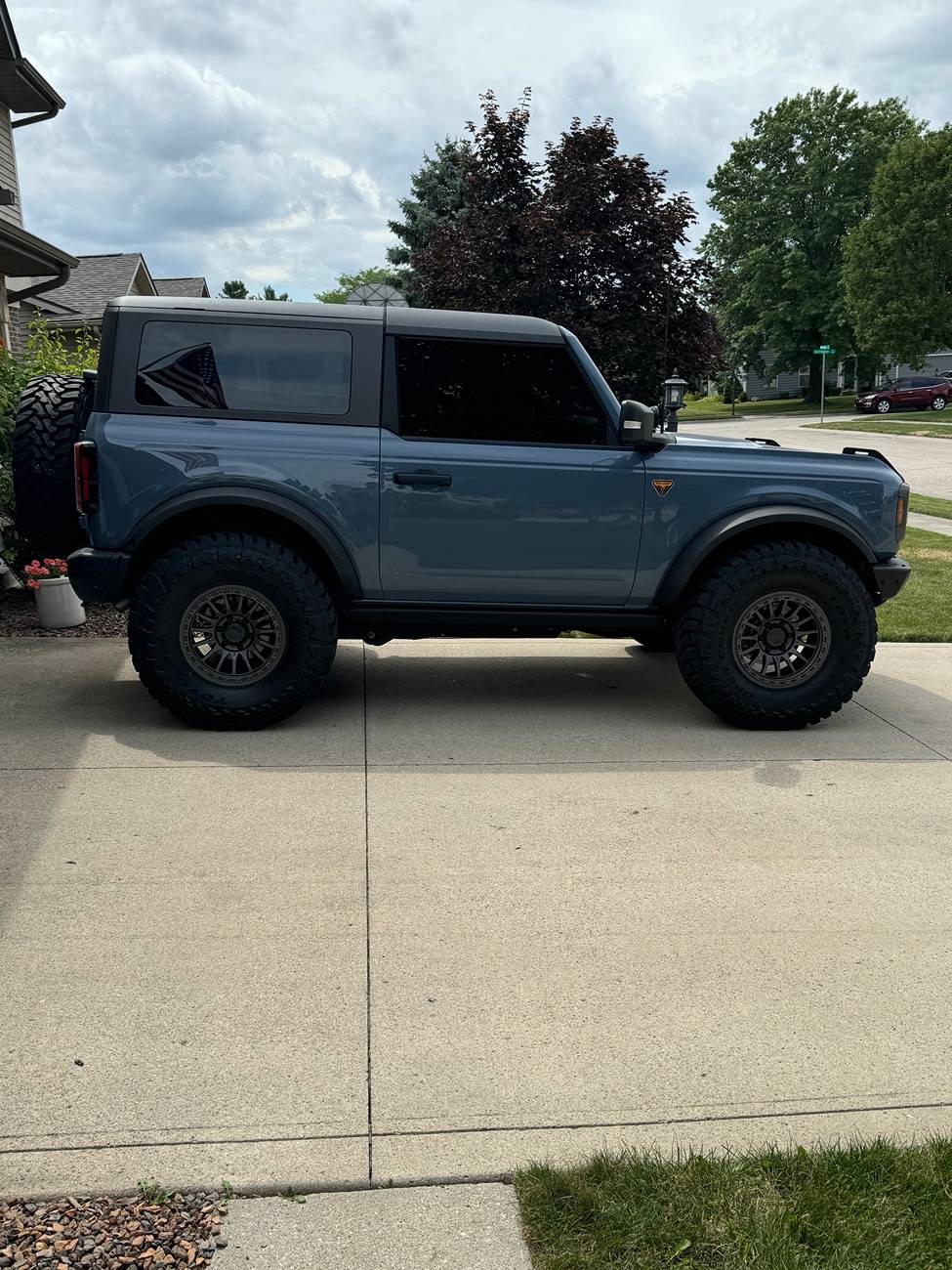 Ford Bronco Do 37s fit on a sasquatch? IMG_2225