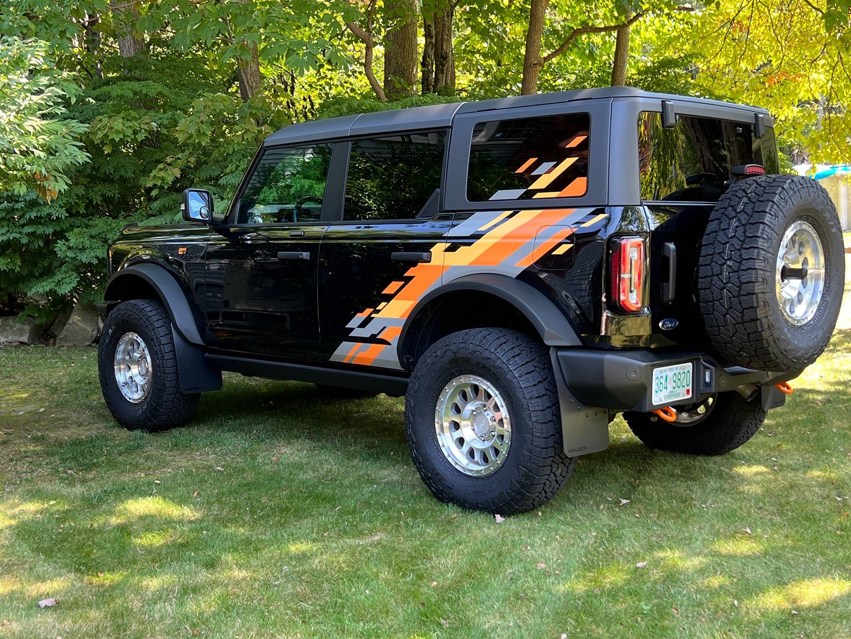 Ford Bronco HOSS 3.0 Perch Collars vs Eibach Springs vs Eibach Coilivers IMG_3496