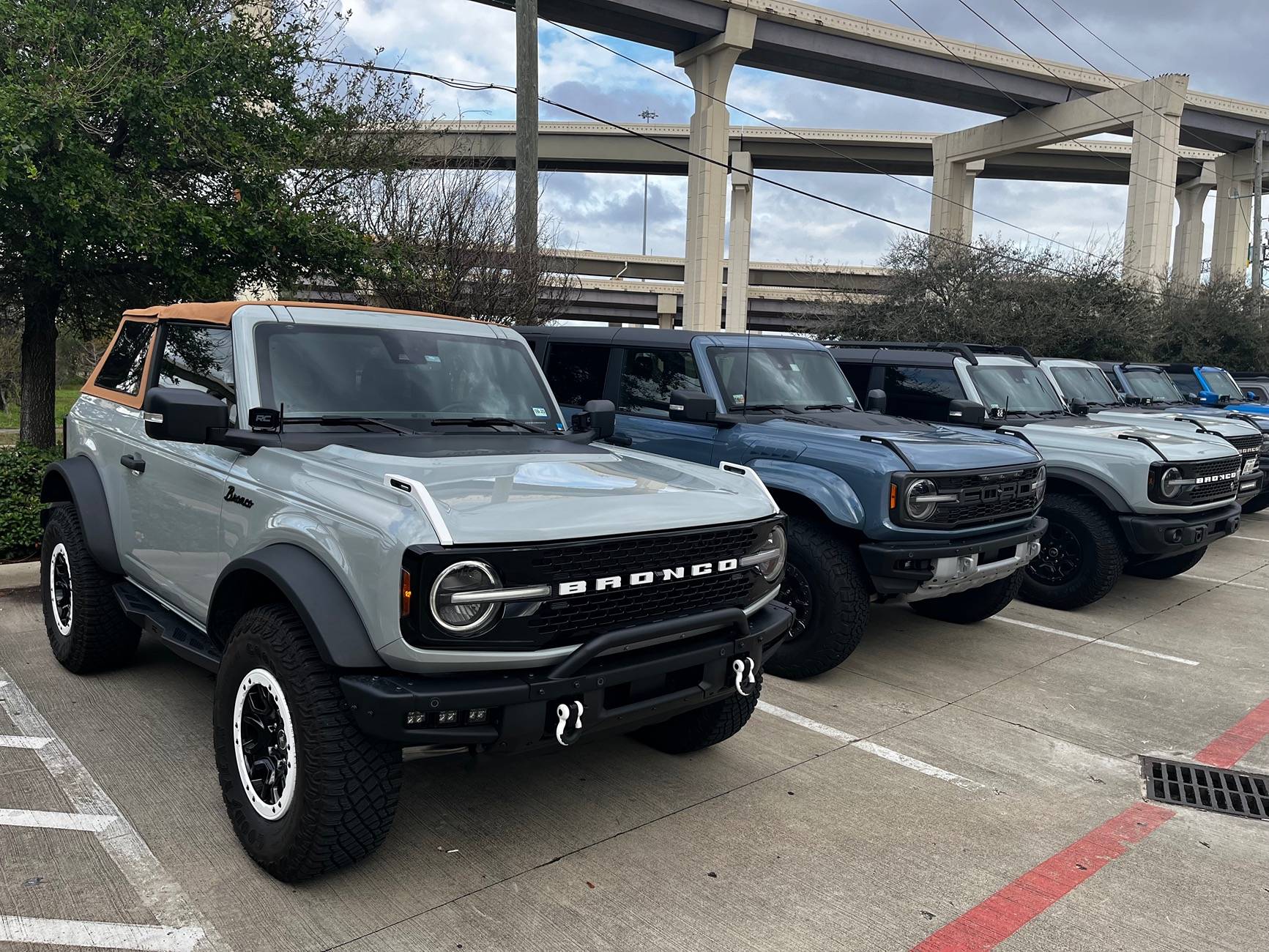 Ford Bronco Havoc Fastback Tan Top! Haven’t decided if I’ll keep it or not. IMG_4691
