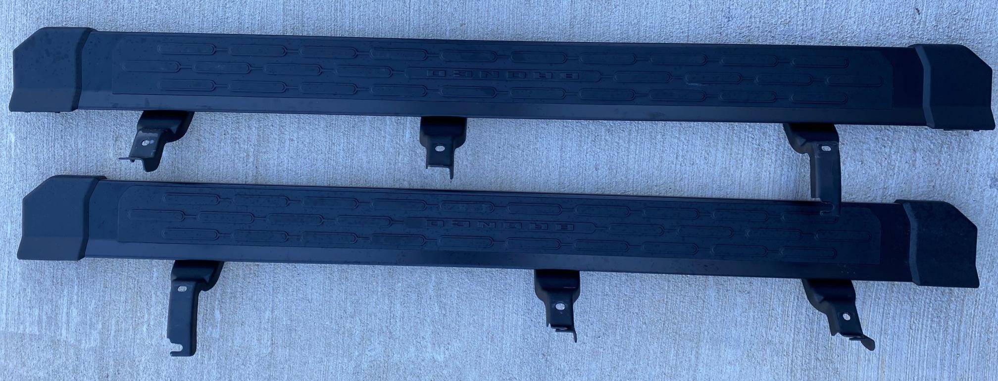 Ford Bronco WTS: OEM Steps - New takeoffs from 4 door Outer Banks - $150 IMG_0708